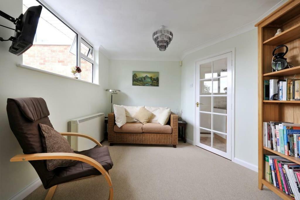 Saurden Guest Apartment Ipswich Exterior photo
